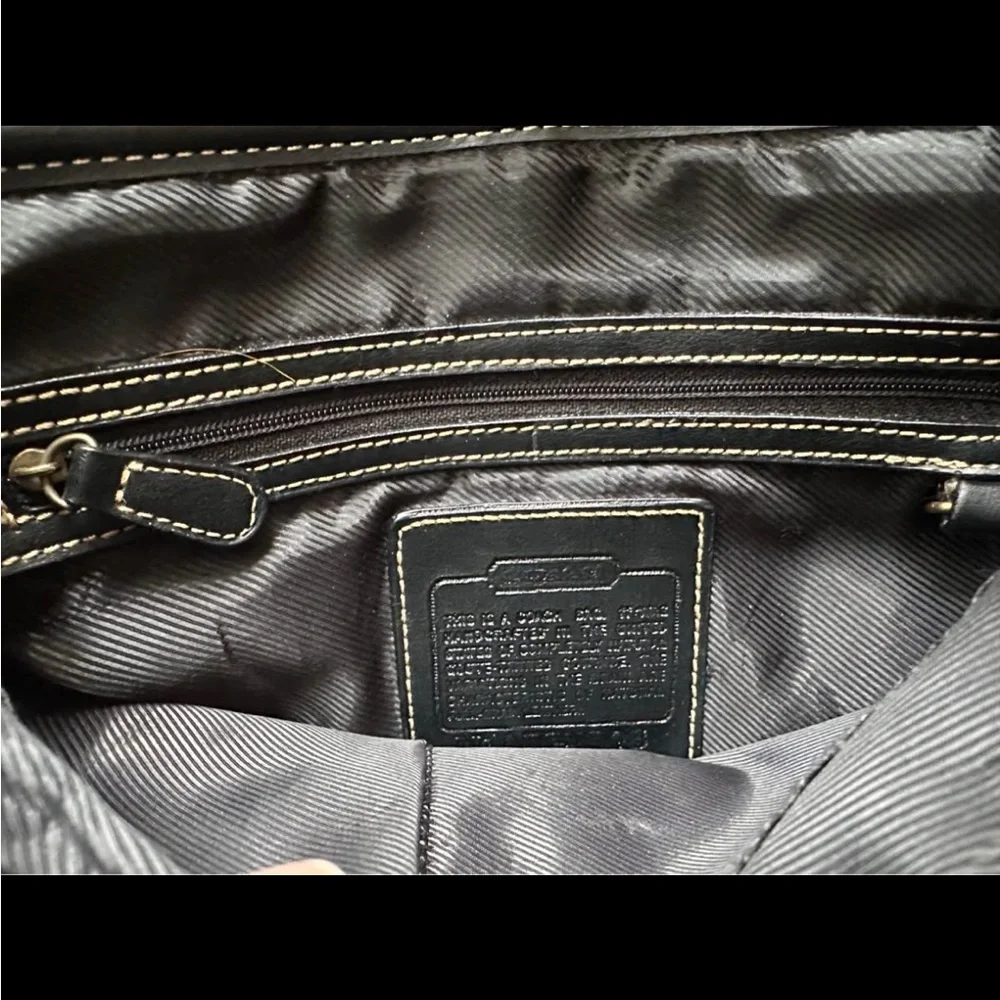 Vintage Coach Soho Signature Canvas Shoulder Bag | Y2K - Picture 4 of 16
